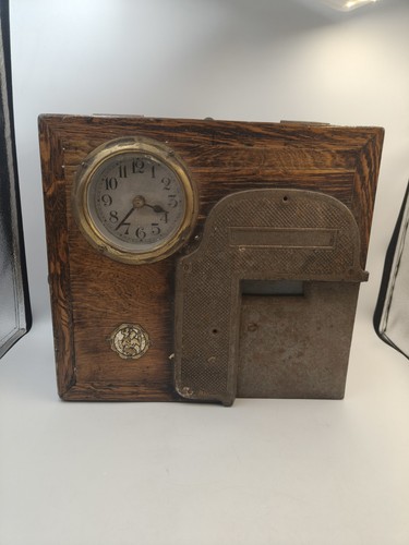 Vintage clocking time - clocking, in