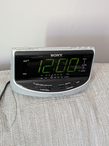 Sony radio alarm clock dream - radio,